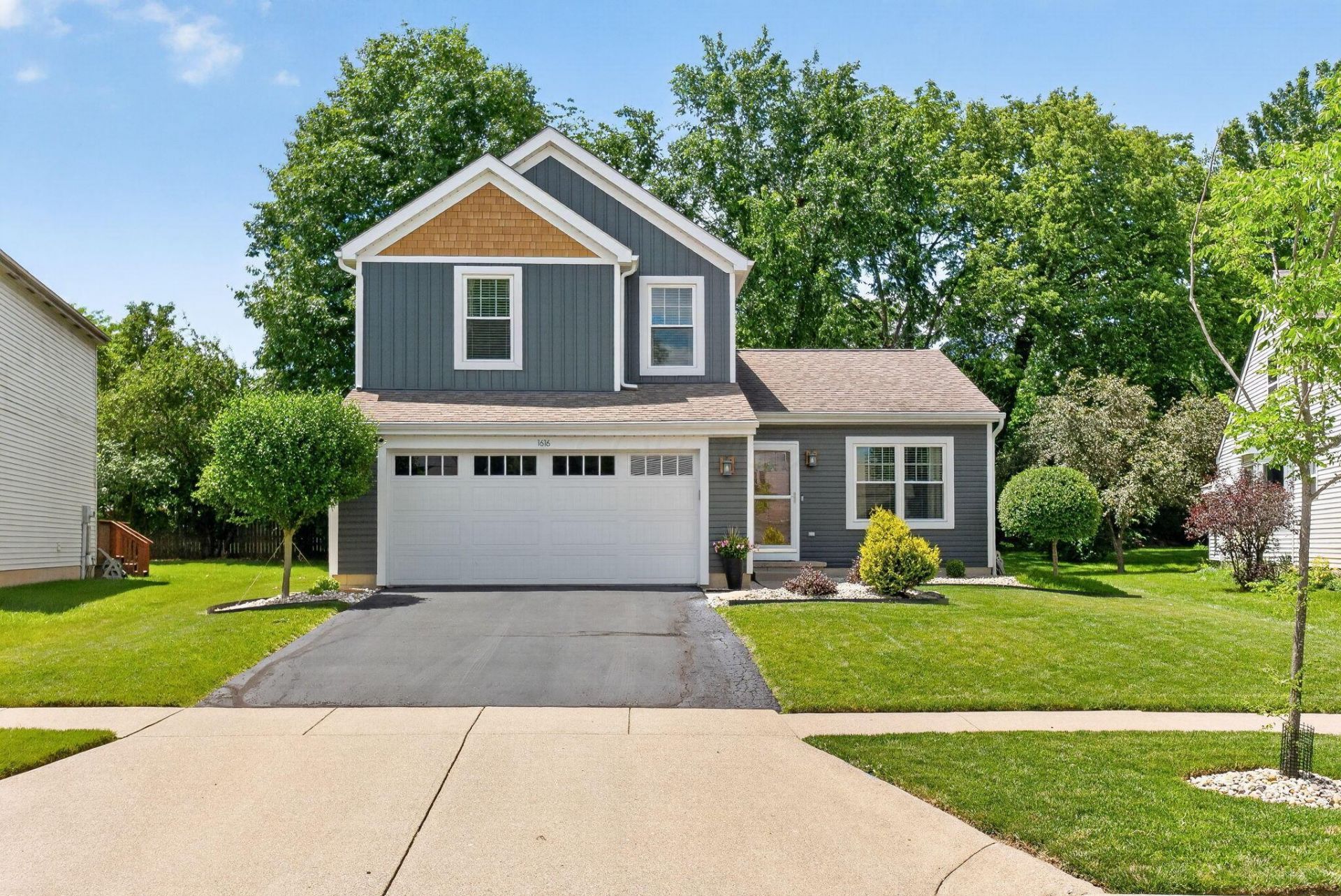 1616 Meadowlark Lane, Marysville, OH 43040 Main Photo