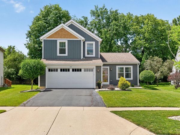 1616 Meadowlark Lane , Marysville, OH 43040