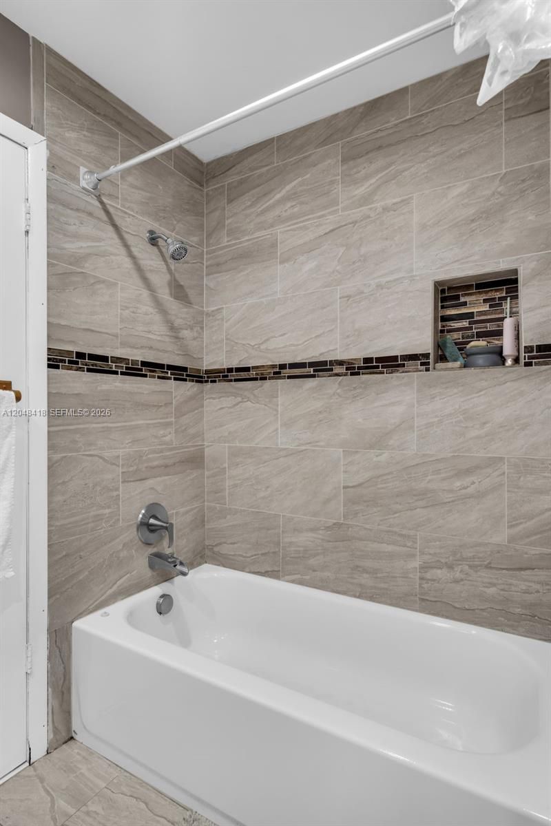 8650 NW 46th Ct , Lauderhill, FL 33351 Photo