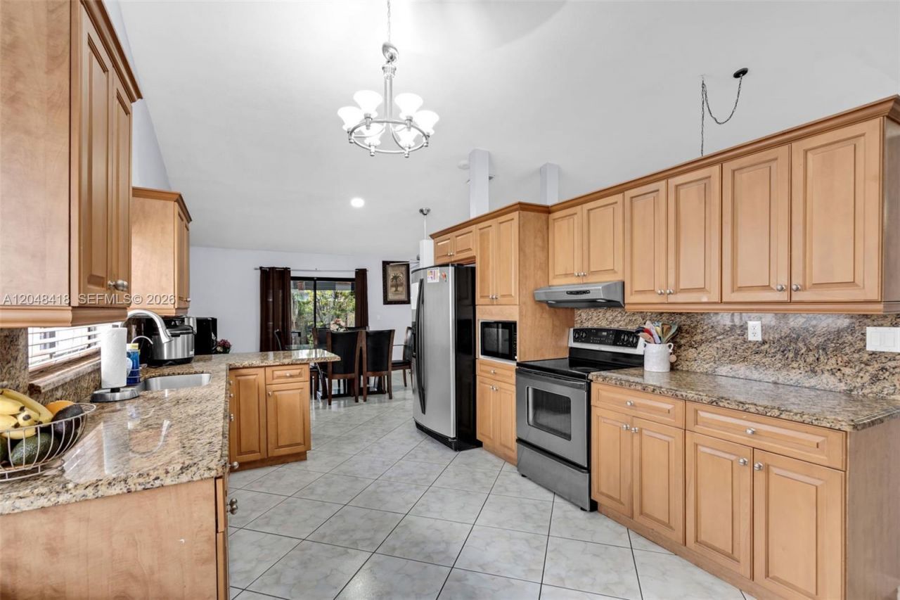 8650 NW 46th Ct , Lauderhill, FL 33351 Photo