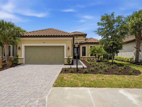 7708 MOONBEAM AVENUE , SARASOTA, FL 34241