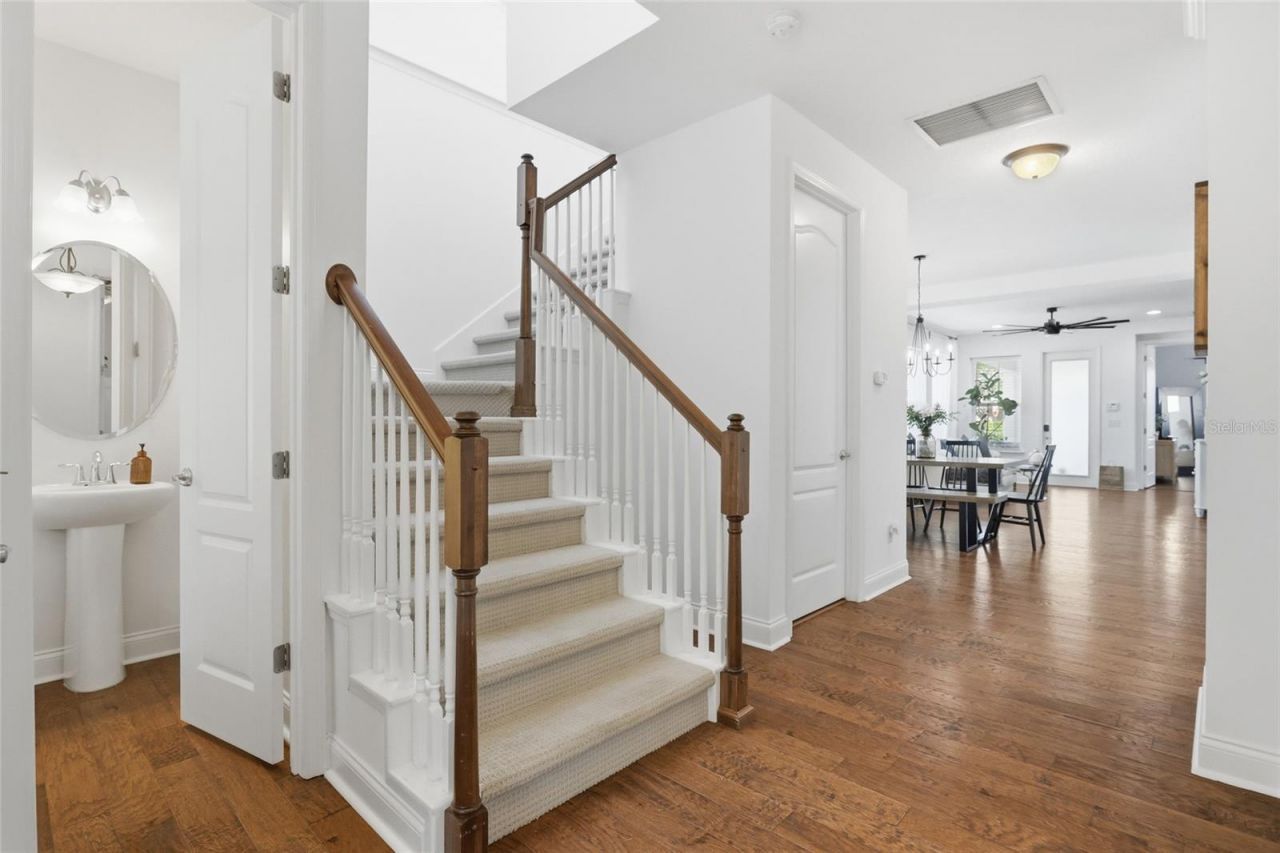 8105 Laureate Boulevard , Orlando, FL 32827 Photo