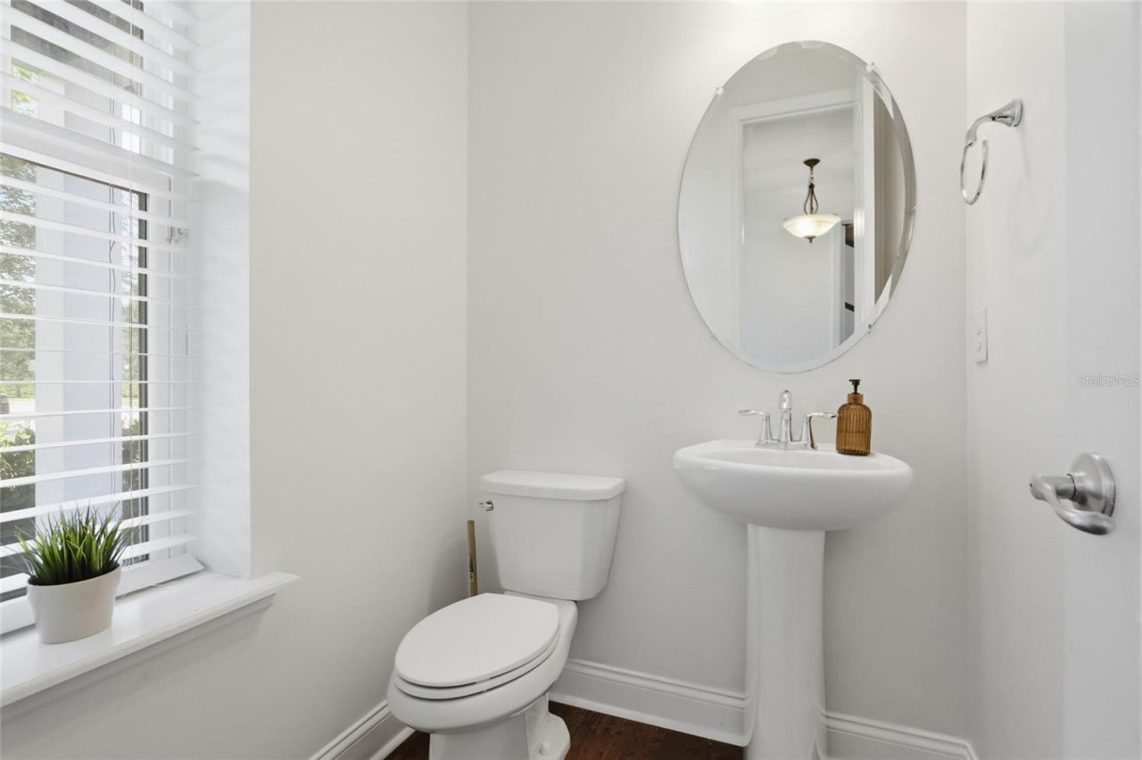 8105 Laureate Boulevard , Orlando, FL 32827 Photo
