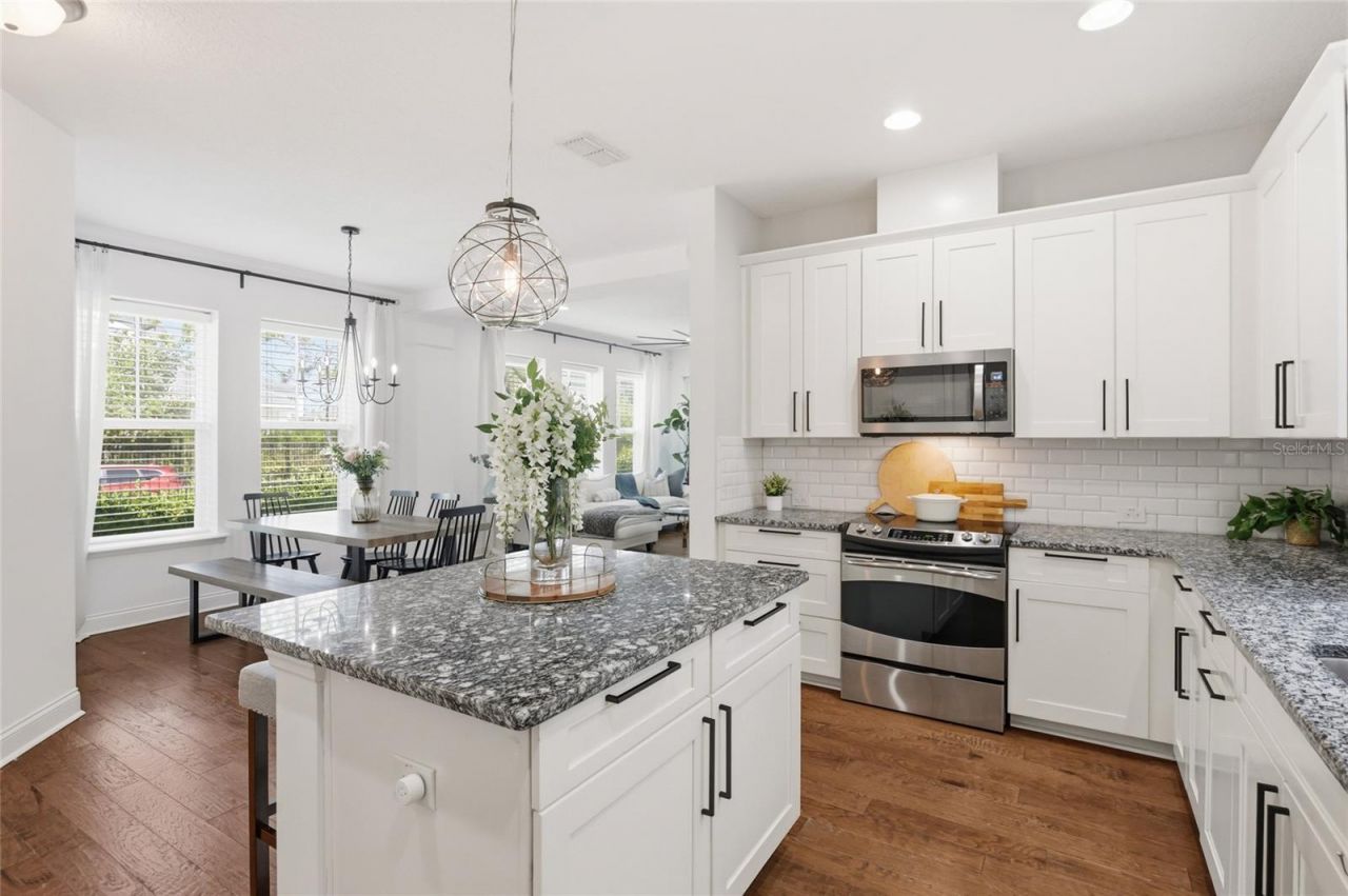 8105 Laureate Boulevard , Orlando, FL 32827 Photo