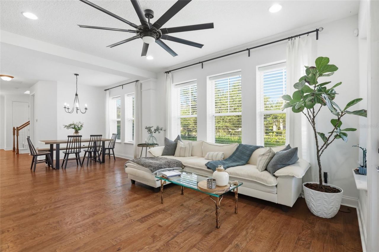 8105 Laureate Boulevard , Orlando, FL 32827 Photo
