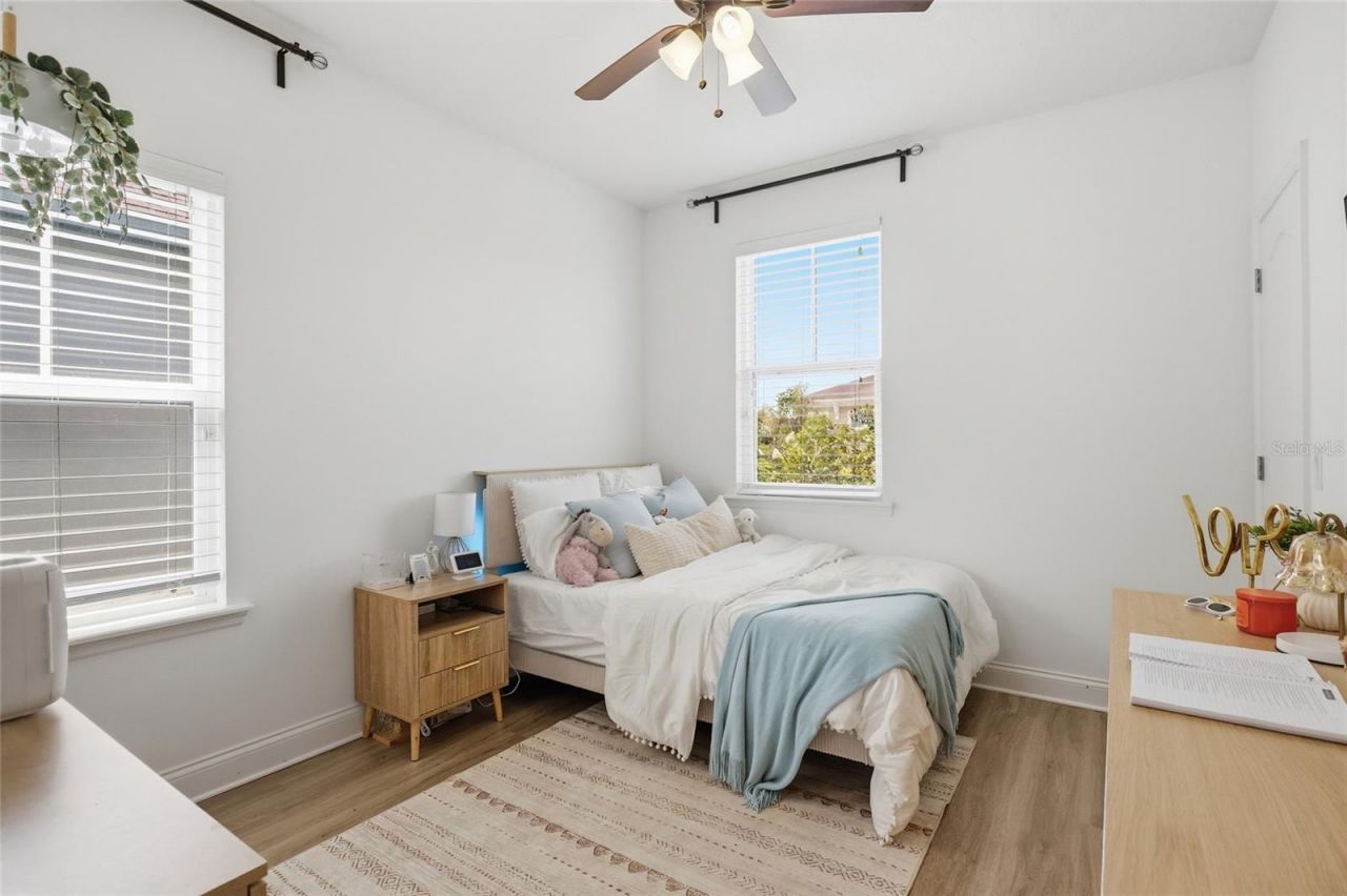 8105 Laureate Boulevard , Orlando, FL 32827 Photo