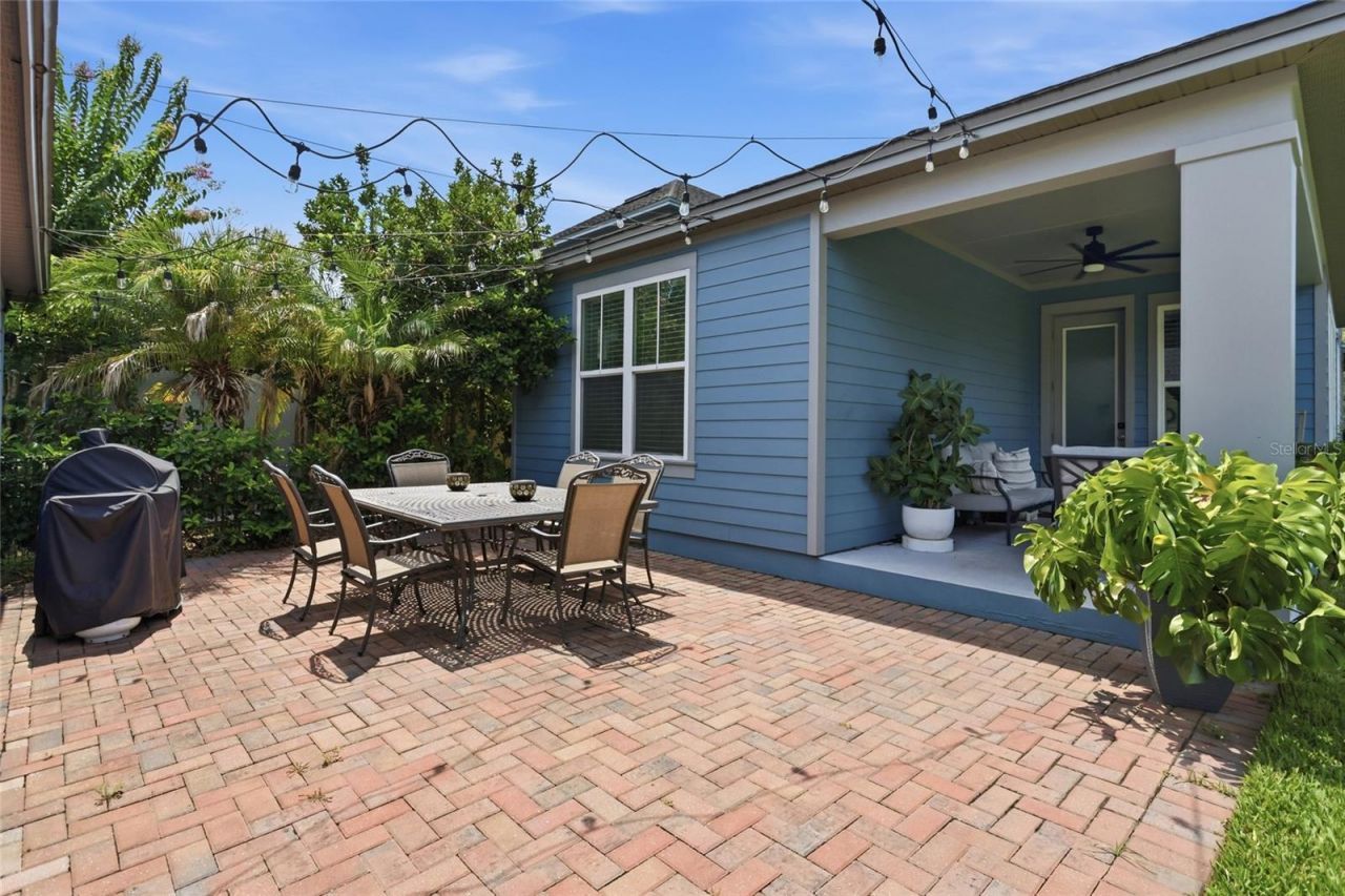 8105 Laureate Boulevard , Orlando, FL 32827 Photo