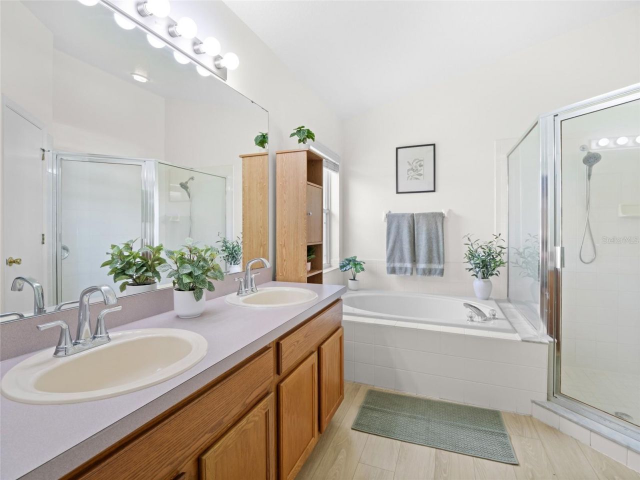 837 Grand Hughey Court , Apopka, FL 32712 Photo