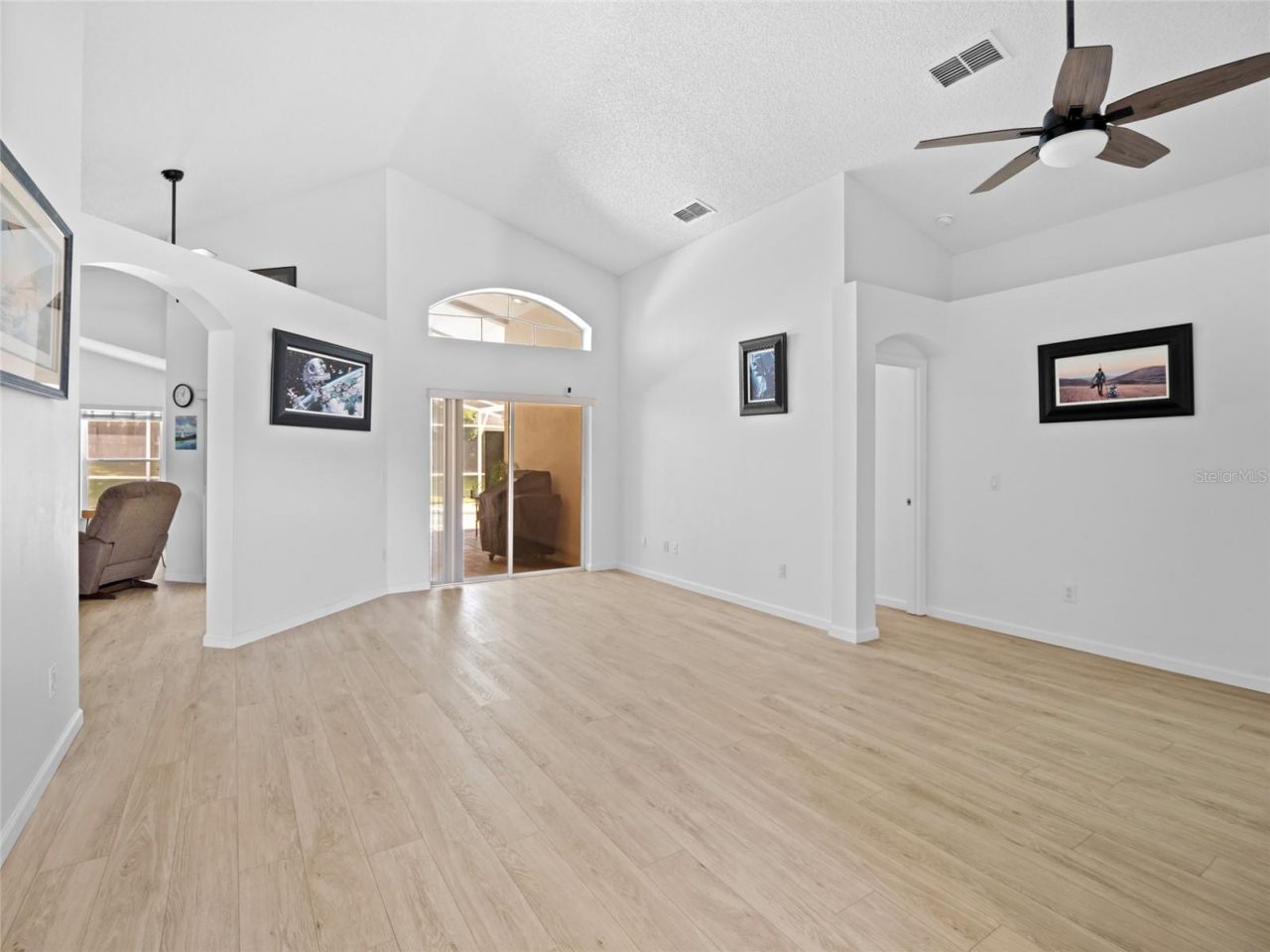 837 Grand Hughey Court , Apopka, FL 32712 Photo