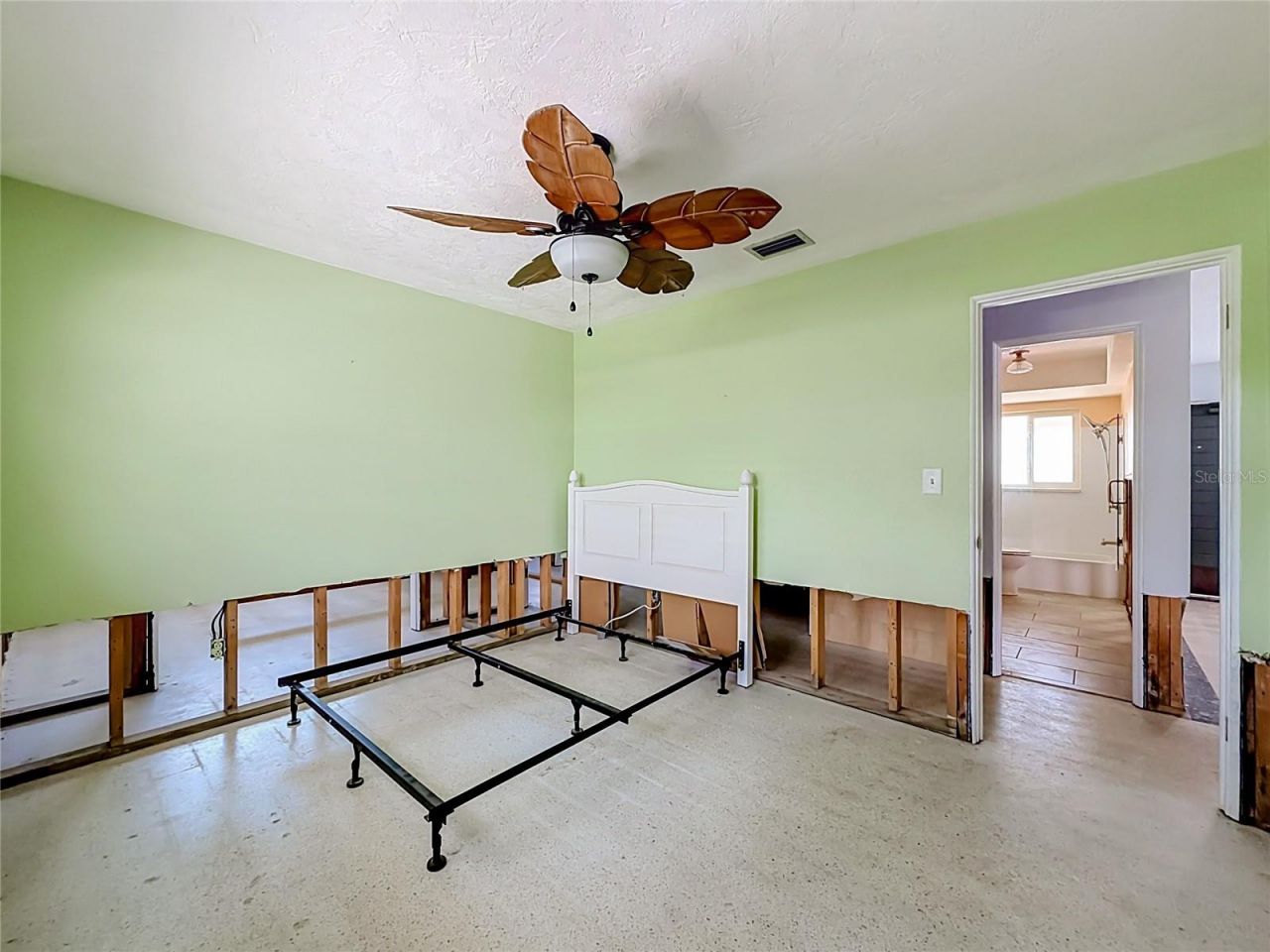 7905 11th Avenue S, Saint Petersburg, FL 33707 Photo