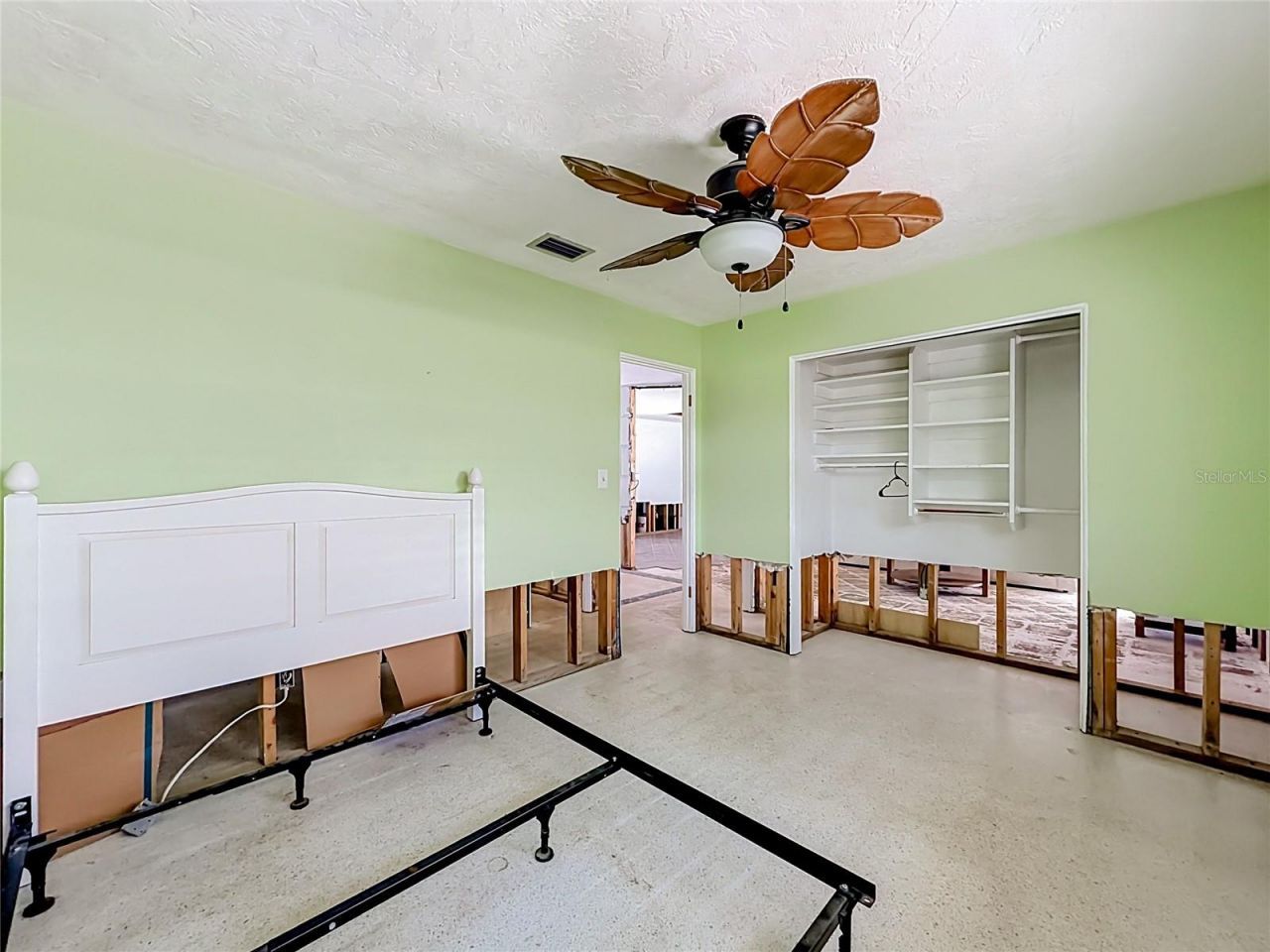 7905 11th Avenue S, Saint Petersburg, FL 33707 Photo