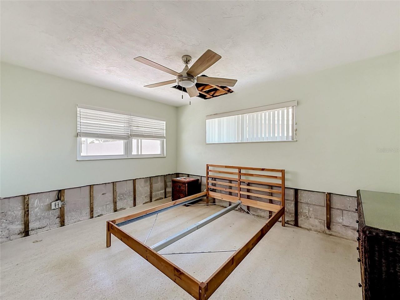 7905 11th Avenue S, Saint Petersburg, FL 33707 Photo