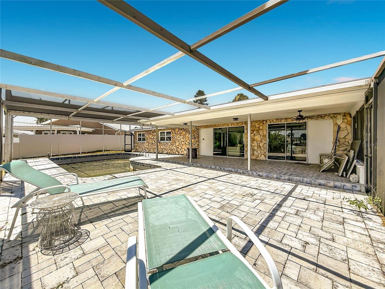 7905 11th Avenue S, Saint Petersburg, FL 33707 Photo