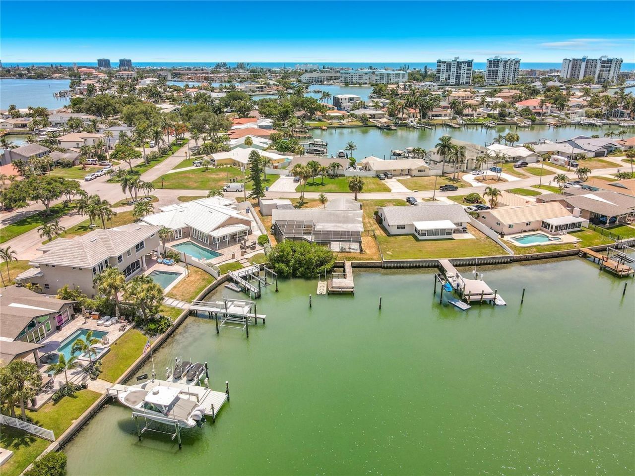 7905 11th Avenue S, Saint Petersburg, FL 33707 Photo