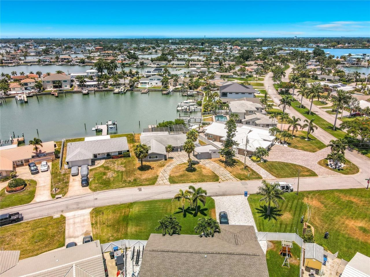 7905 11th Avenue S, Saint Petersburg, FL 33707 Photo