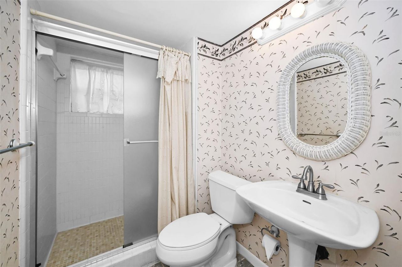 14279 85th Avenue, Seminole, FL 33776 Photo