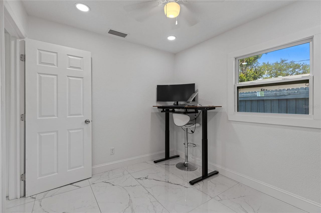 9581 49th Way N, Pinellas Park, FL 33782 Photo