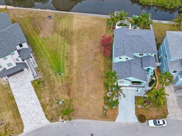 5709 EGRETS PLACE , NEW PORT RICHEY, FL 34652