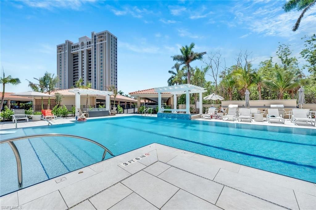 6585 Nicholas Blvd, Unit 1903, Naples, FL 34108 Photo