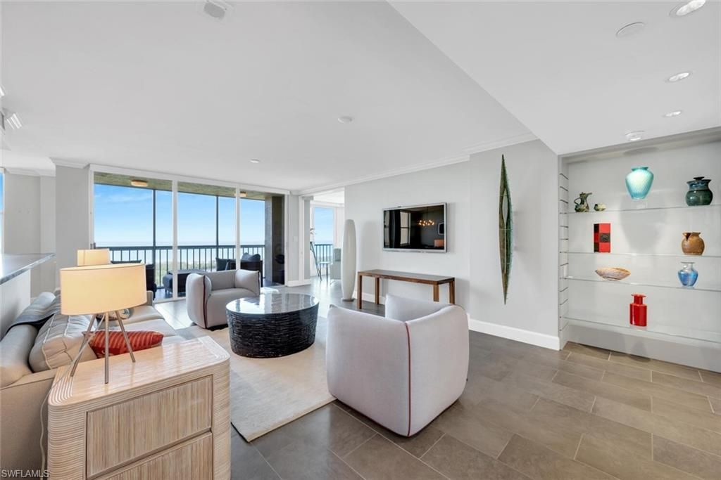 6585 Nicholas Blvd, Unit 1903, Naples, FL 34108 Photo