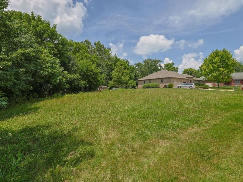 2001 Bridgeport Drive, Hamilton, OH 45013 Photo 5
