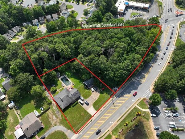 3051 N Main Street , Kennesaw, GA 30144
