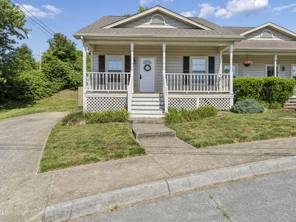 263 Main Street Village Drive, Jonesborough, TN 37659