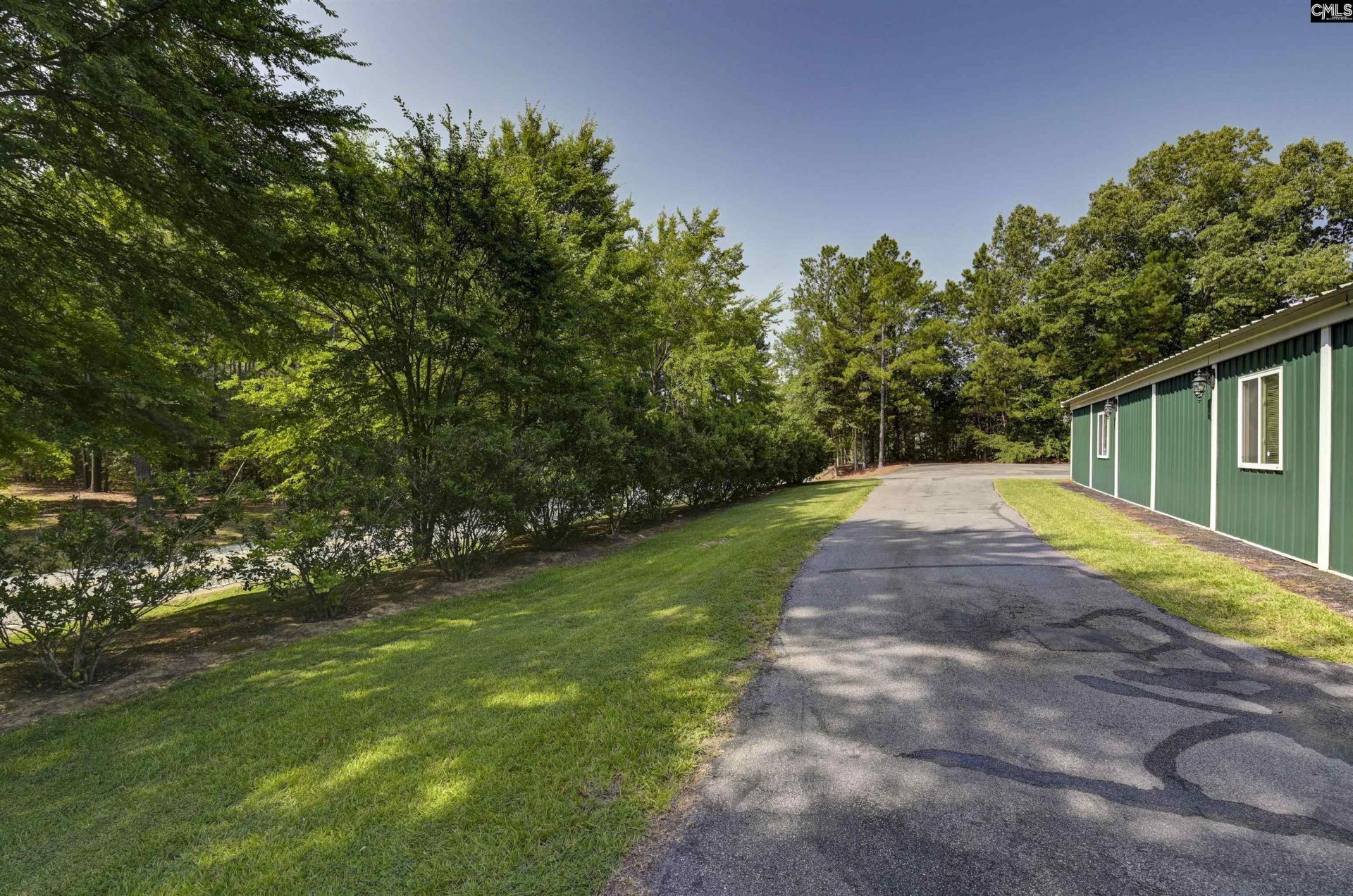 1901 Hollingshed Road  Photo 58
