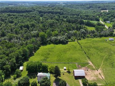 3593 State Route 14, Lyons, NY 14489