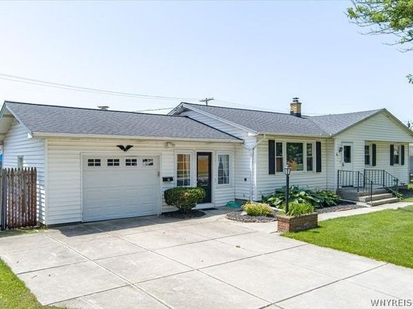 111 Bannard Avenue , Tonawanda, NY 14150