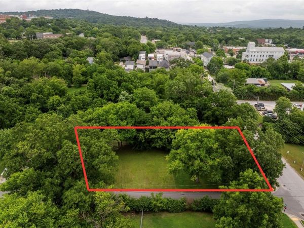 316 S Gregg Avenue, Fayetteville, AR 72701
