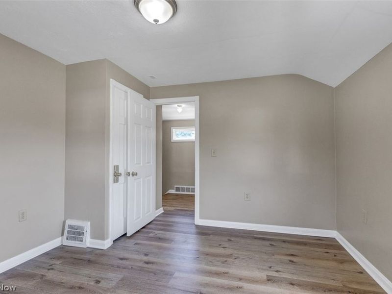 5597 South Boulevard, Maple Heights, OH 44137 Photo 15
