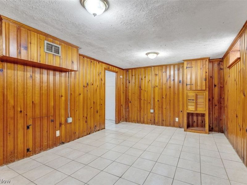 5597 South Boulevard, Maple Heights, OH 44137 Photo 22