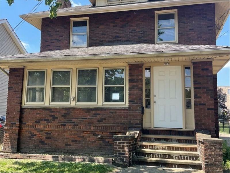609 1st Street NE, Massillon, OH 44646 Photo 1