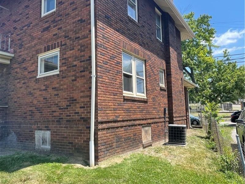 609 1st Street NE, Massillon, OH 44646 Photo 4