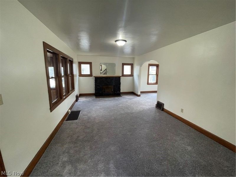609 1st Street NE, Massillon, OH 44646 Photo 5