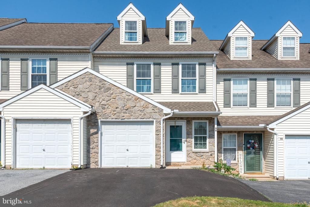 34 HERON DRIVE , DENVER, PA 17517