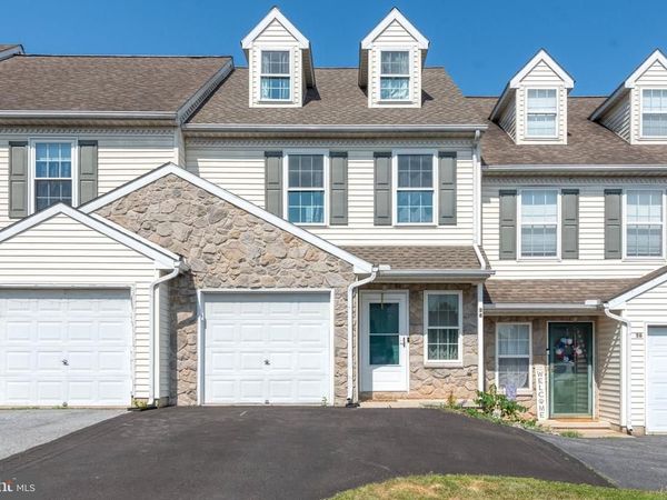 34 HERON DRIVE , DENVER, PA 17517
