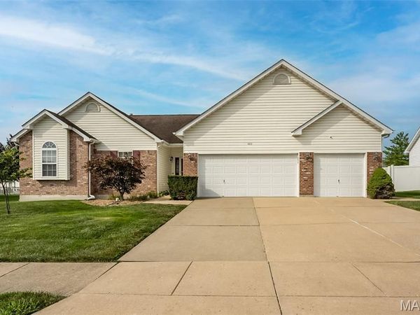 1410 Sunburst Drive, O'Fallon, MO 63366