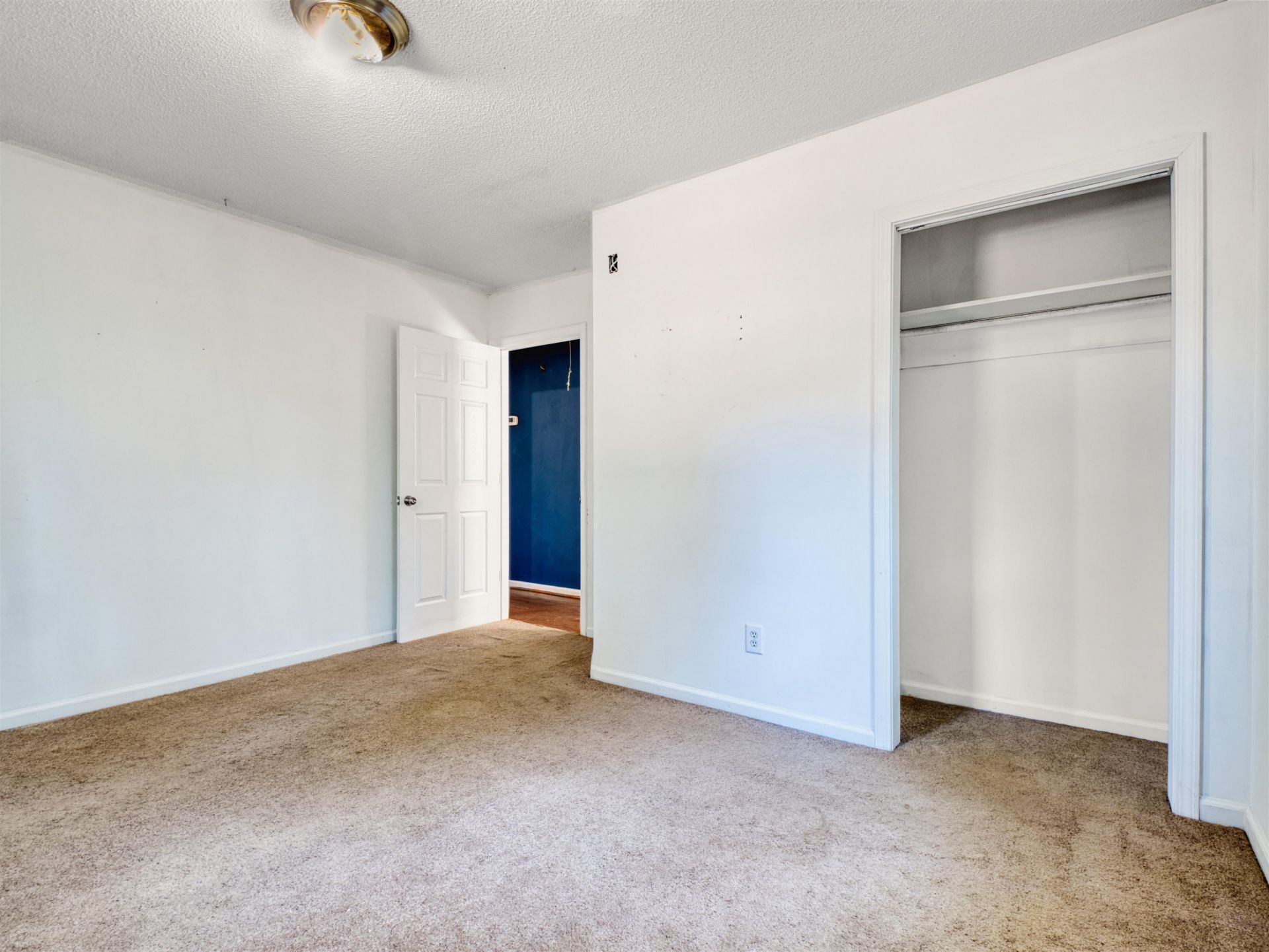 1220 3rd Ave.  Photo 15