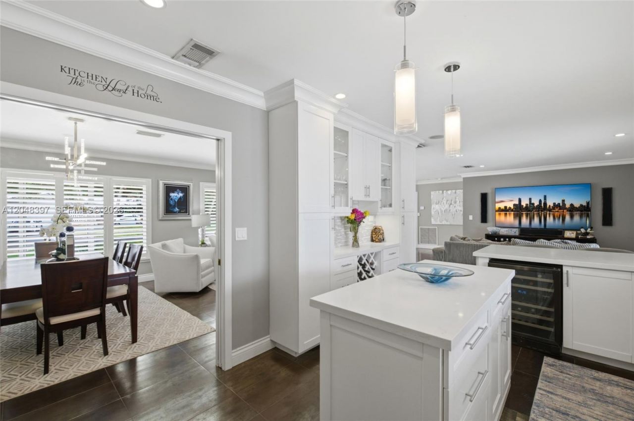 621 NW 74th Ave, Plantation, FL 33317 Photo
