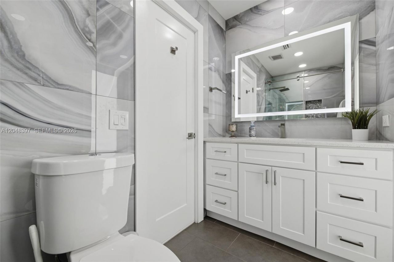 621 NW 74th Ave, Plantation, FL 33317 Photo