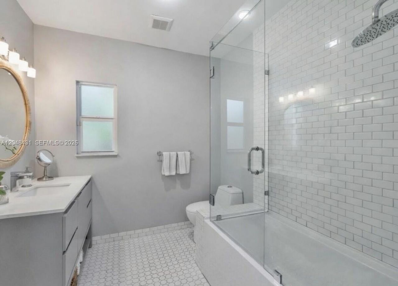 889 NE 97th St , Miami Shores, FL 33138 Photo