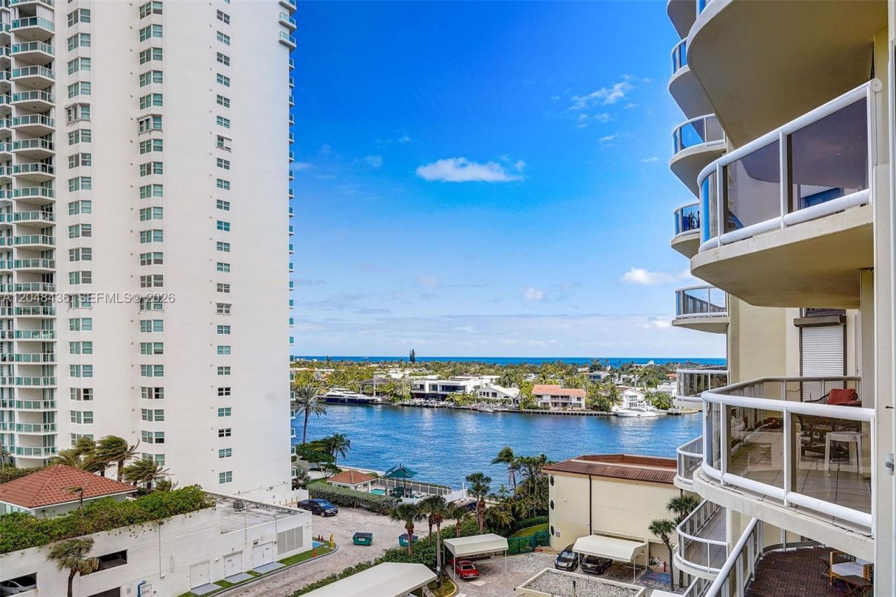 20191 E Country Club Dr , Unit 802, Aventura, FL 33180 Photo