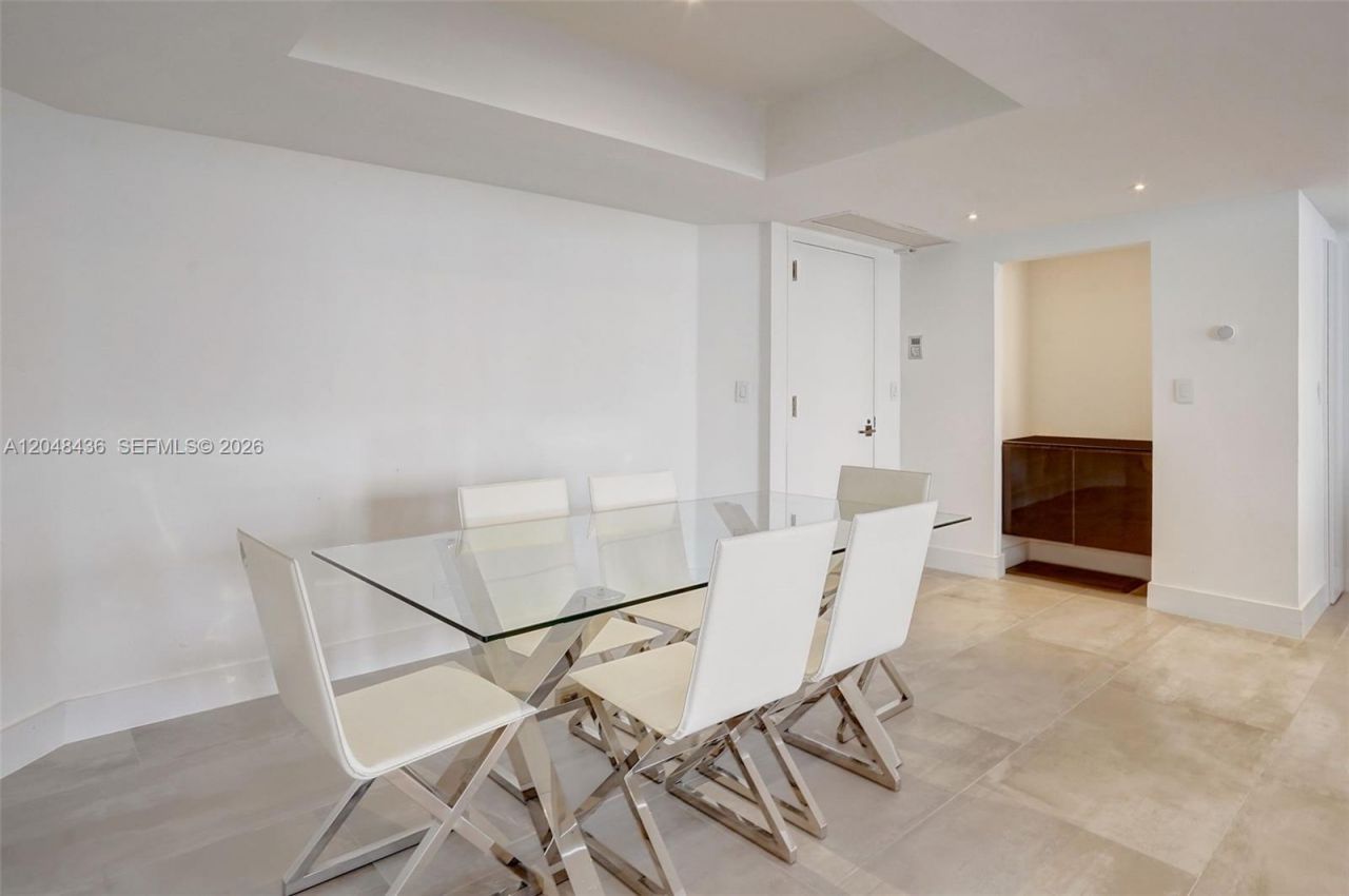 20191 E Country Club Dr , Unit 802, Aventura, FL 33180 Photo