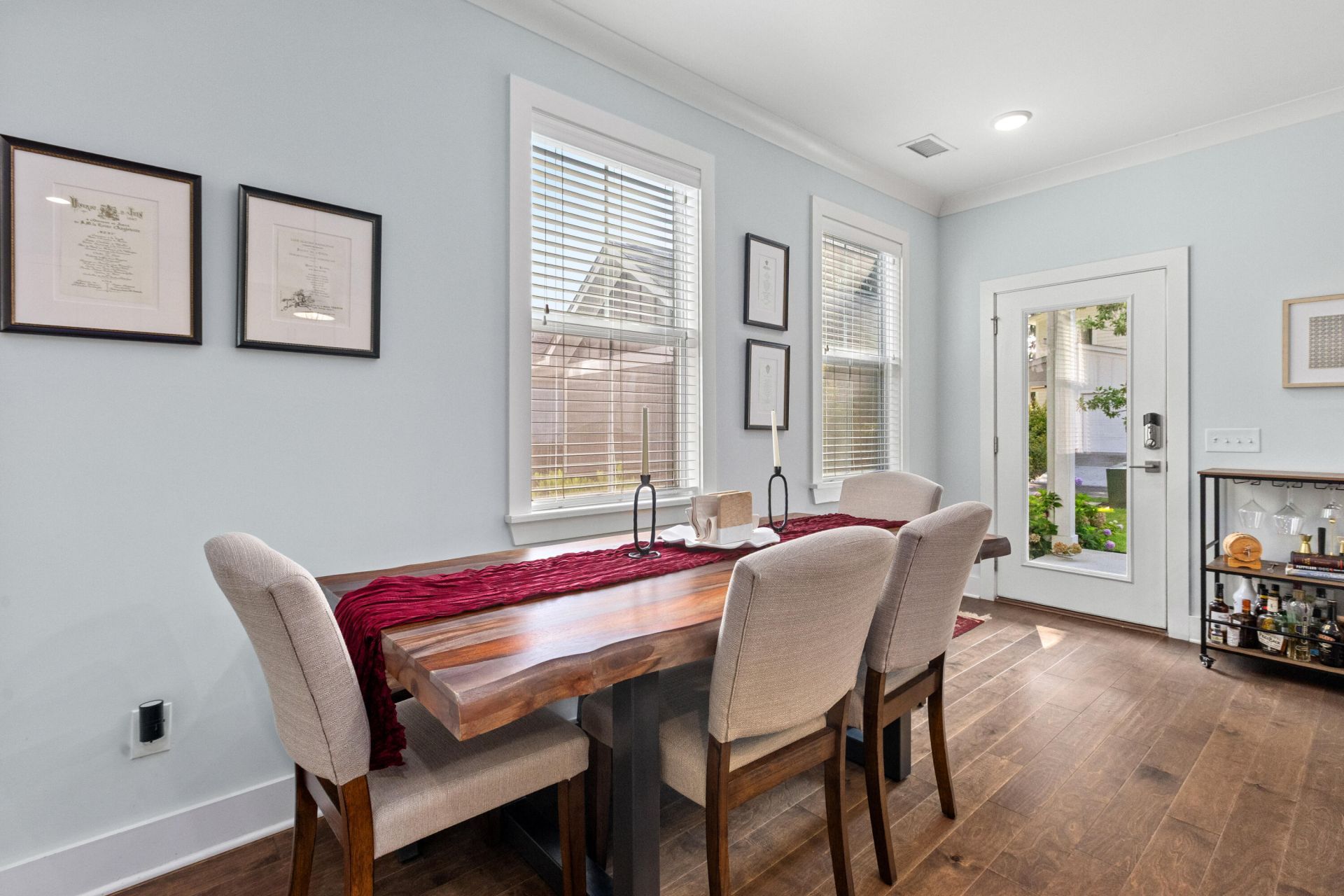 5126 Celtic Drive Photo 6