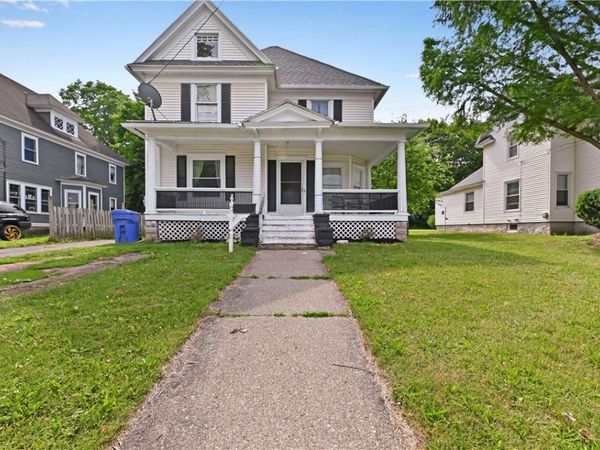 607 Colton Avenue , Newark, NY 14513