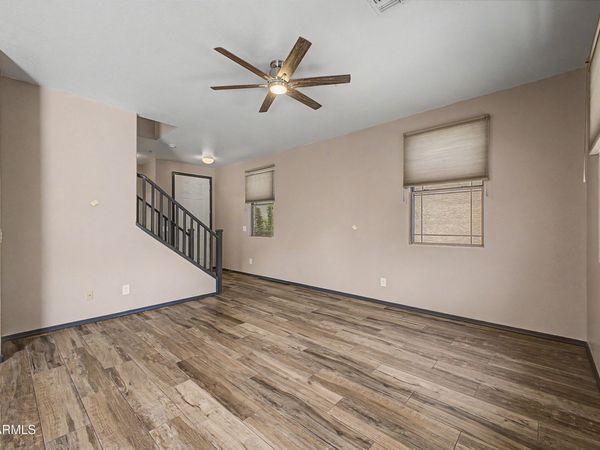 1265 S AARON Drive, Unit 304, Mesa, AZ 85209