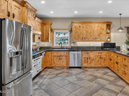 16925 Mt Rose Highway, Reno, NV 89511 Photo