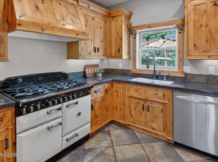 16925 Mt Rose Highway, Reno, NV 89511 Photo